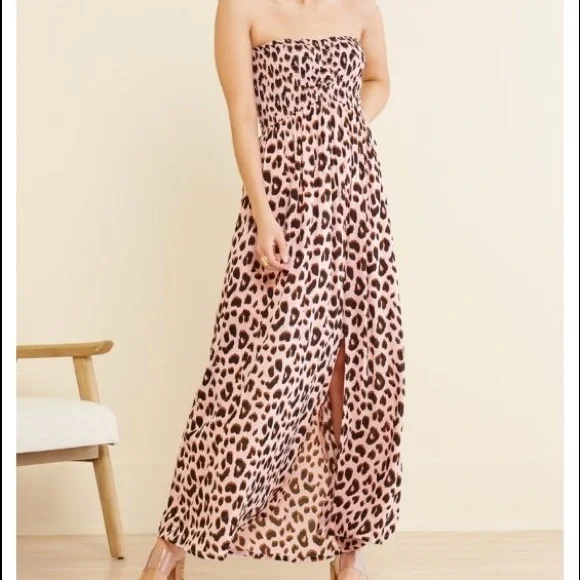chinese dress ladies Rawan Strapless Leopard Velvet Maxi Dress – Mew Mews main image 0